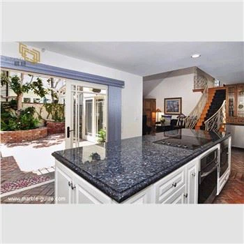 Kabinet Putih Countertop Granit Biru Mutiara